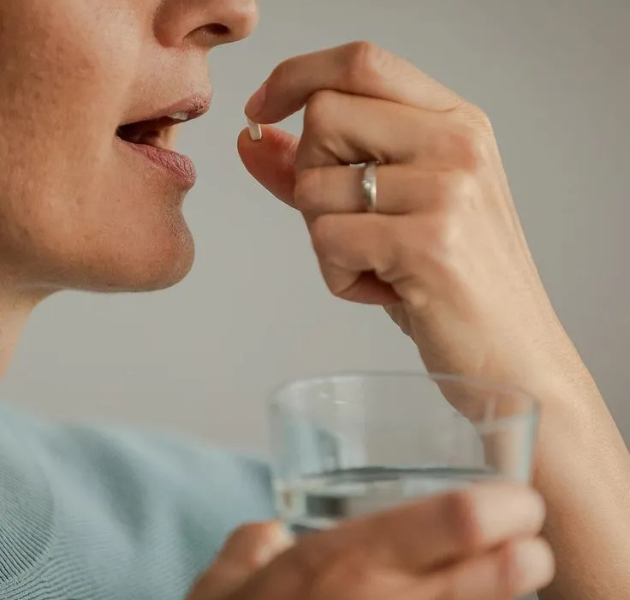 thyroid-treatment-in-andheri-west-curis-life-clinic